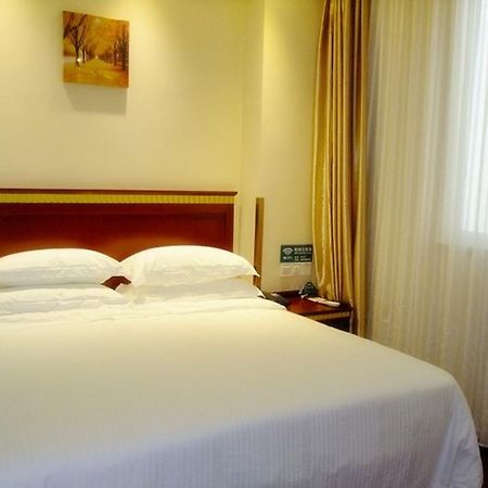 Greentree Inn Chongqing North Railway Station Express Hotel 외부 사진
